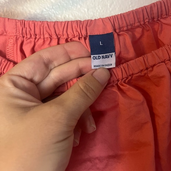 Old Navy Coral Off-Shoulder Puff Sleeve Peplum Top - Picture 3 of 3